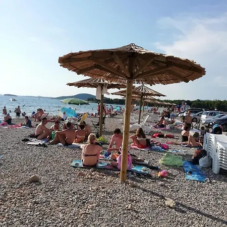 In Mit Terrasse, Klimaanlage, W-lan