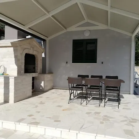 Daire In Mit Terrasse, Klimaanlage, W-lan