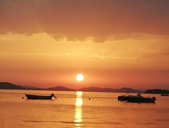 In Mit Terrasse, Klimaanlage, W-lan Appartamento *