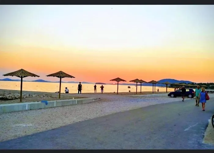 Appartement In Mit Terrasse, Klimaanlage, W-lan *