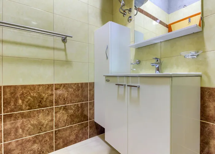 In Mit Terrasse, Klimaanlage, W-lan *